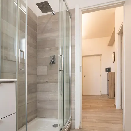 Daire Circelli House