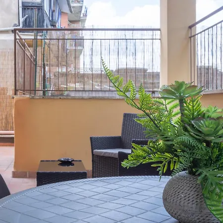 Circelli House شقة